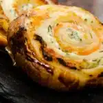 Roulés feuilletés saumon fumé
