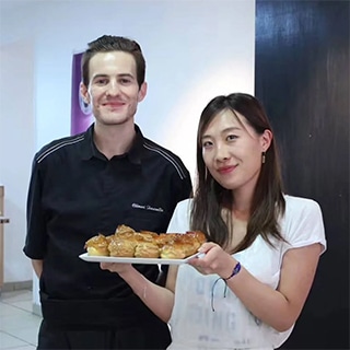 Cours de cuisine collectifs en atelier